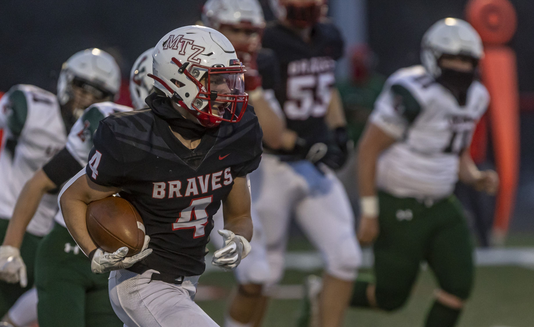 MTZ Lincoln football gallery 44 040921.JPG
